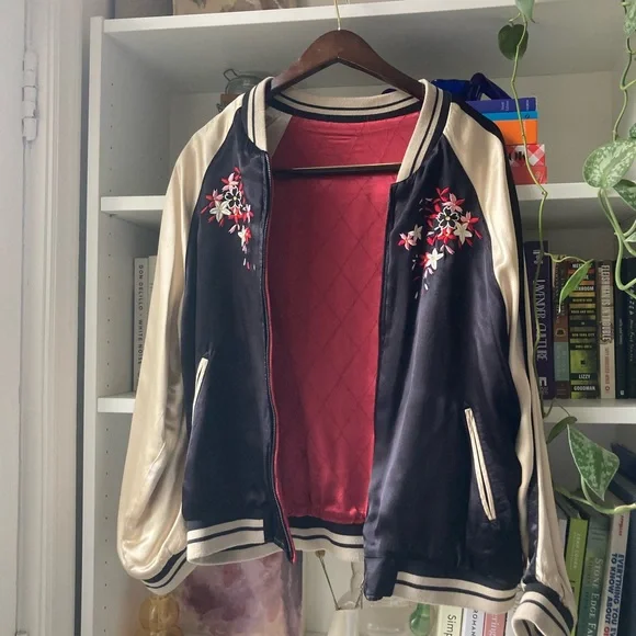 Reversible Embroidered Silk Bomber Jacket - Picture 3 of 9